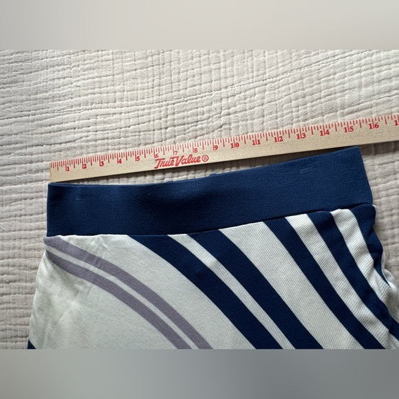 Anthropologie Bordeaux Asymmetrical Blue and White Striped Skirt - Size Medium - Picture 13 of 15